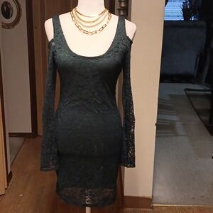 SABORA DARK GREEN LACE FLORAL COLD SHOULDER DRESS